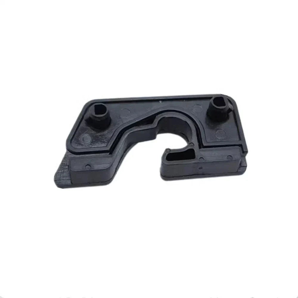 Right Rear Trunk Storage Panel Cover Clip for Mazda 3, CX-3 (2014-2019)