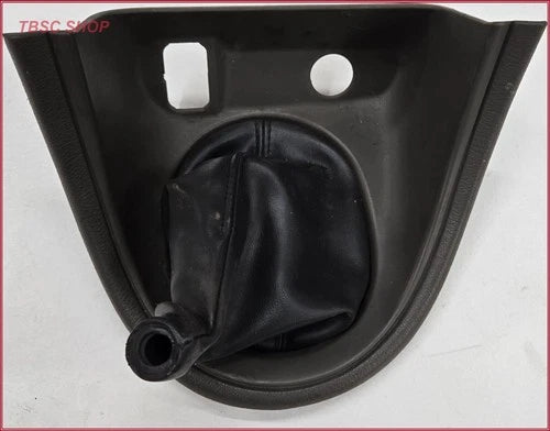 Shifter Boot for Ford Mustang (1999–2004) Dark Parchment