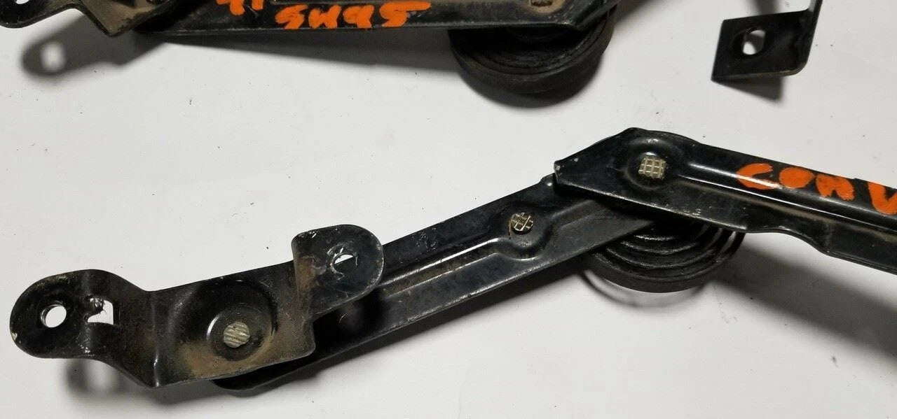 Trunk Lid Hinge Set for Ford Mustang Convertible (1987–1993)