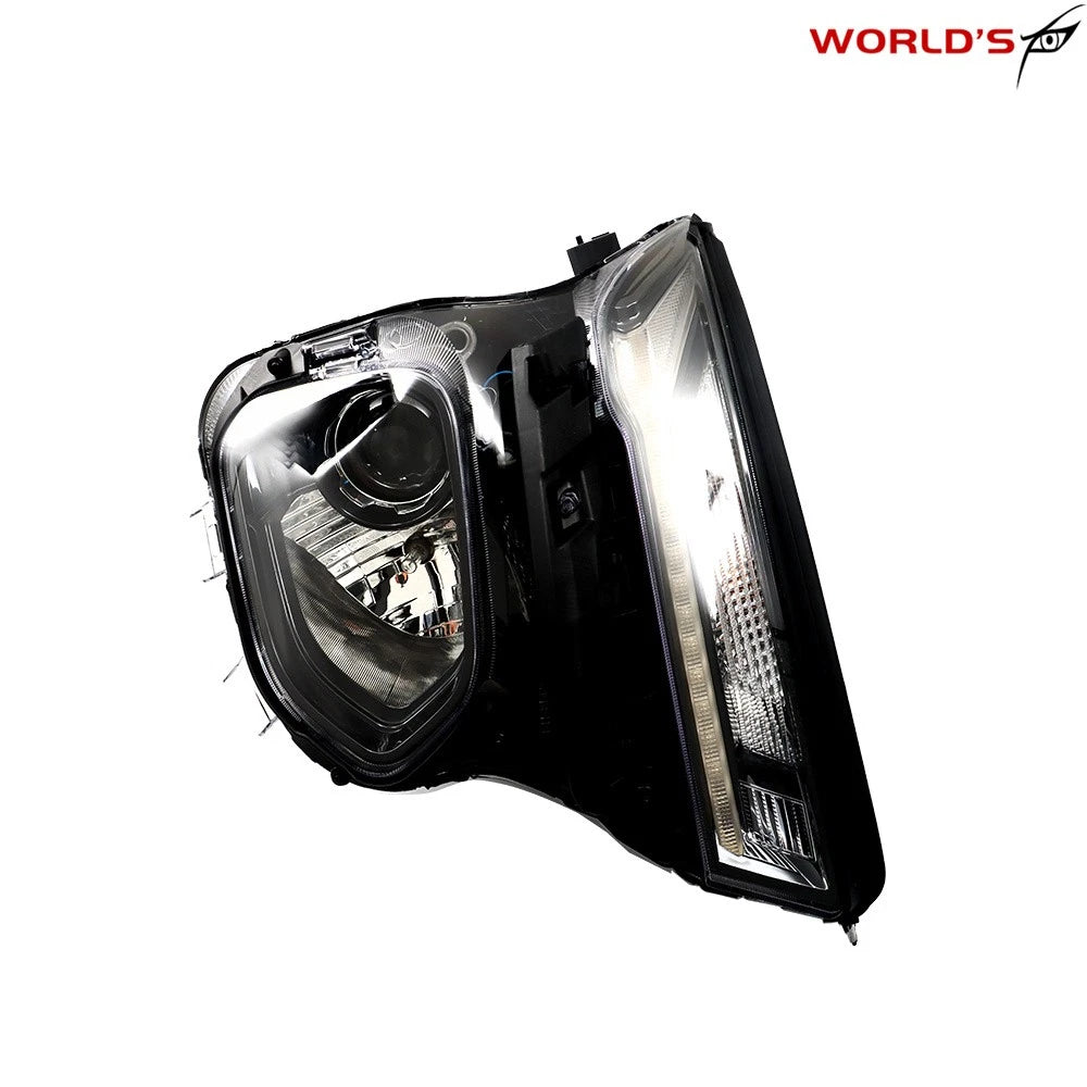 Headlight Halogen Projector Chrome for Chevy Trailblazer (2021–2023)