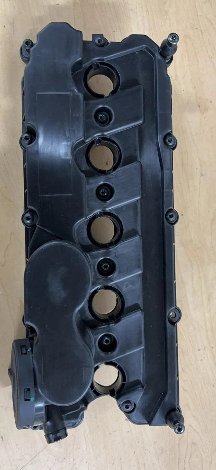 Valve Cover & Gasket Bolts for VW Golf Jetta Passat Beetle (2006–2014)
