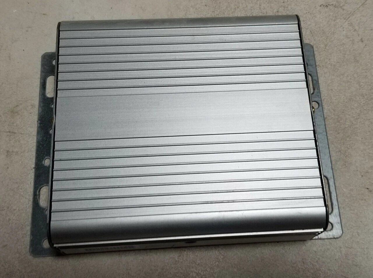 Radio Amplifier for Jaguar S-Type (2000–2002) F8OF-18C808-BA
