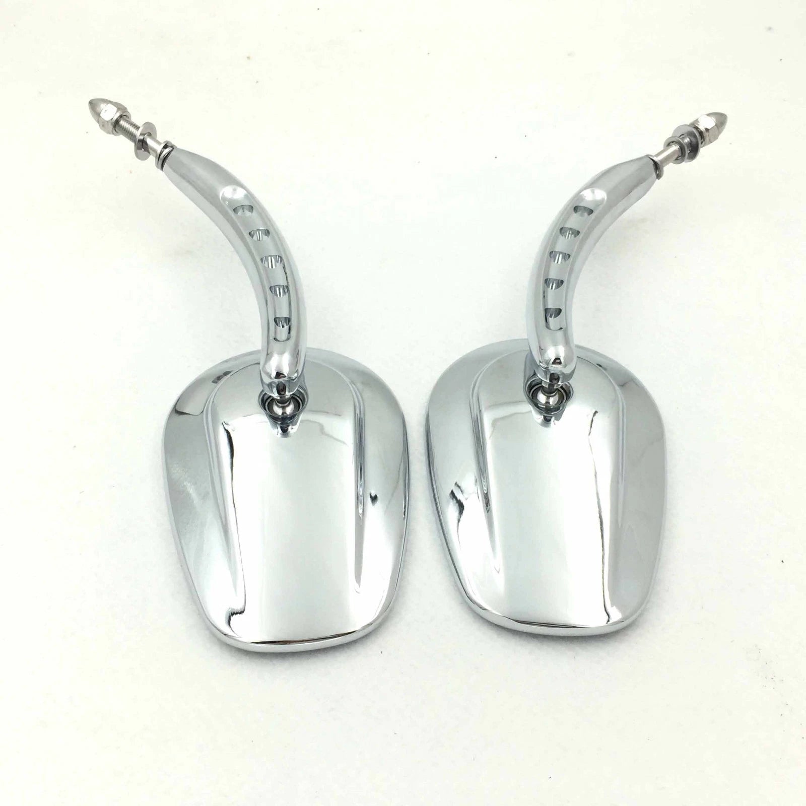 Chrome Big Side Mirrors for Harley Dyna (2006–2023)