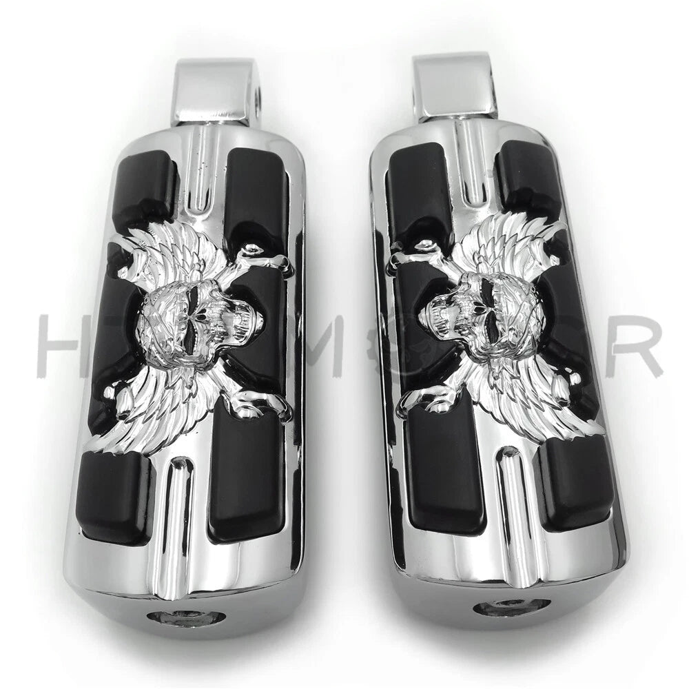 Pirate Skull Footpegs for Harley Softail Fat Boy FLFB, Fat Bob FXFB (2018–2023)