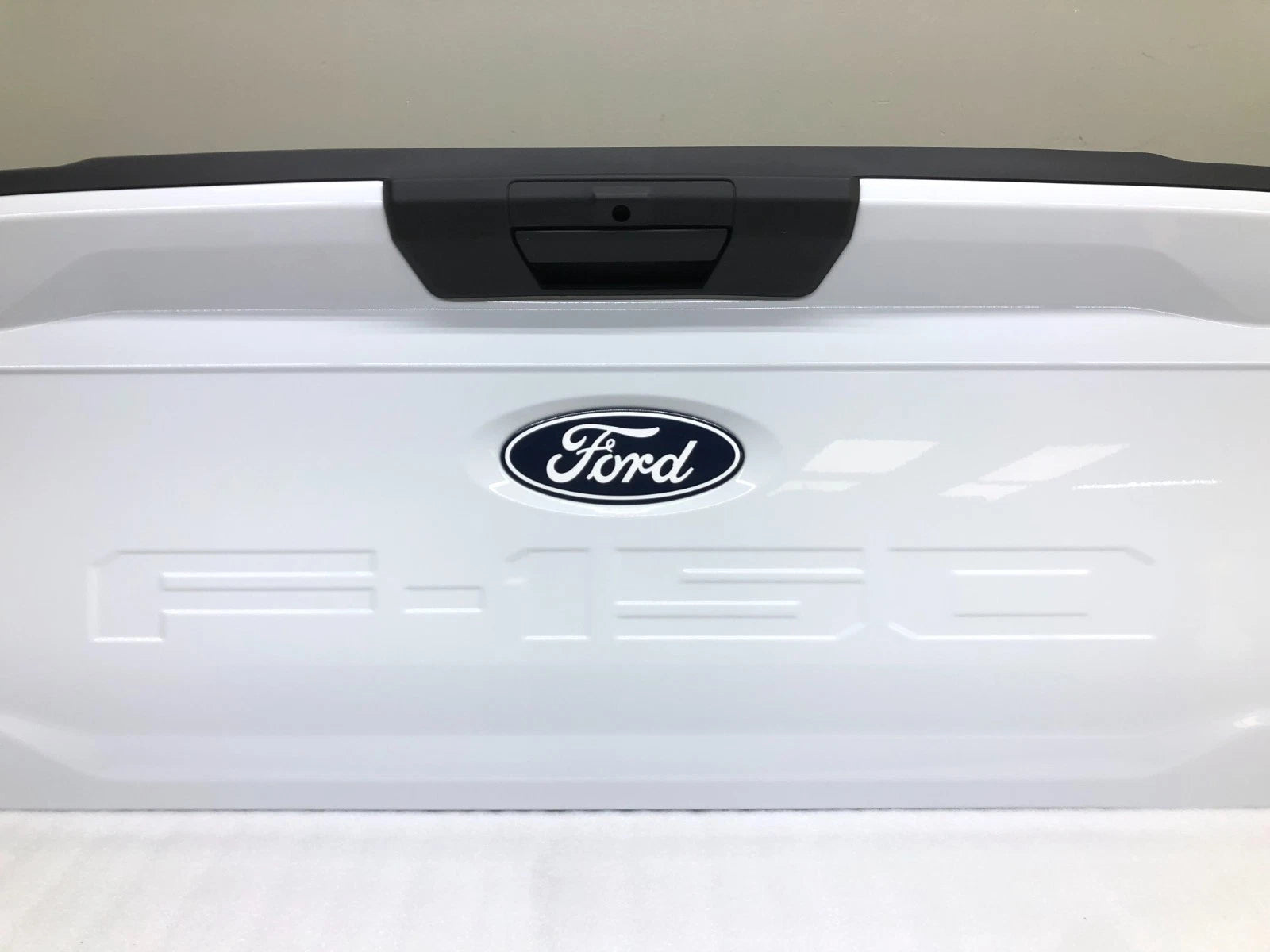 OEM Rear Tailgate for Ford F-150 Lightning & F-150 (2021–2025) Oxford White #4