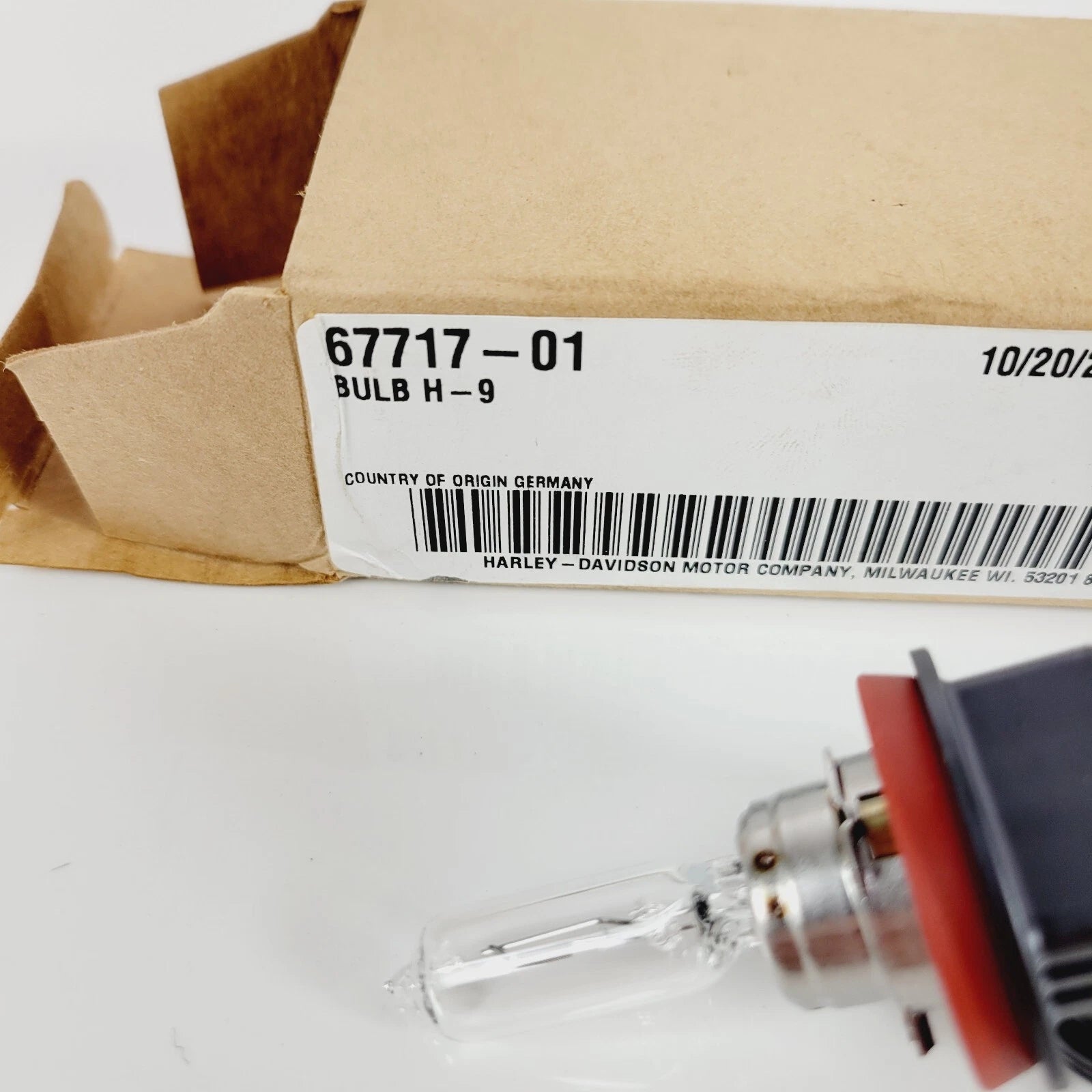 H-9 Headlight Bulb for Harley-Davidson Road King (2014–2025) 67717-01