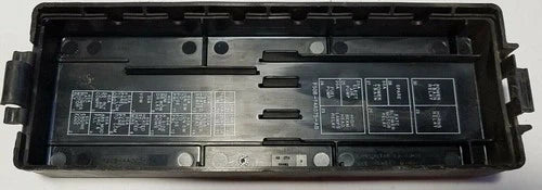 Fuse Relay Box Cover for Lincoln Continental (1995–1996) F50B-14A003-BA