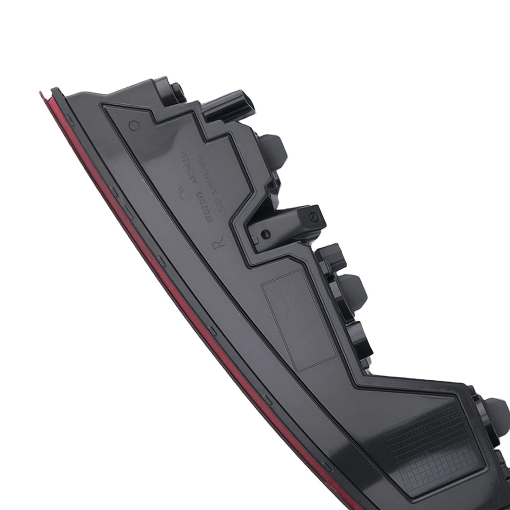 Bumper Lower Tail Light Brake Stop Turn Signal for Audi Q5 (2018–2021) 80A945069A