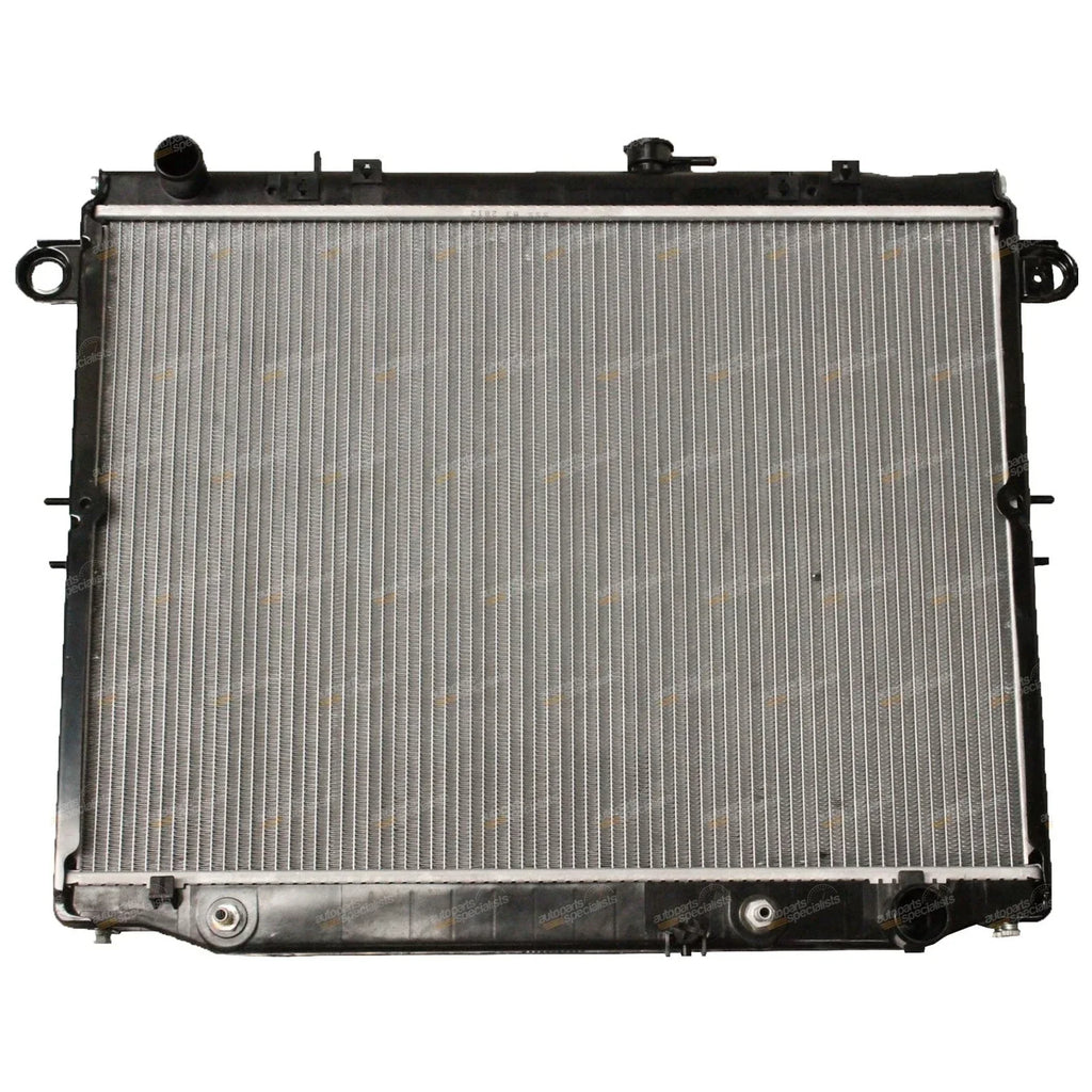 Aluminium Alloy Core Radiator for Toyota Landcruiser UZJ100 V8 (1998–2007)