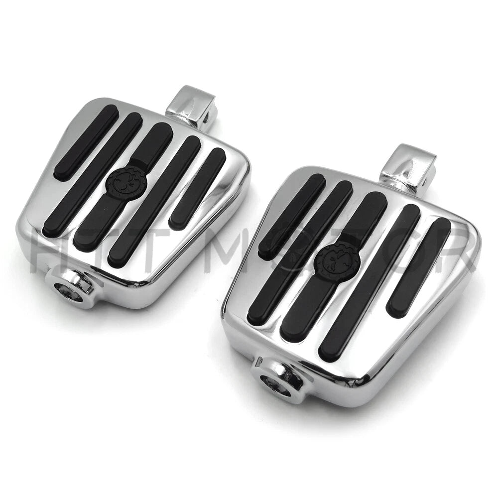 Skull Footpegs for Kawasaki Vulcan, Suzuki Boulevard, Yamaha V-Star (2)