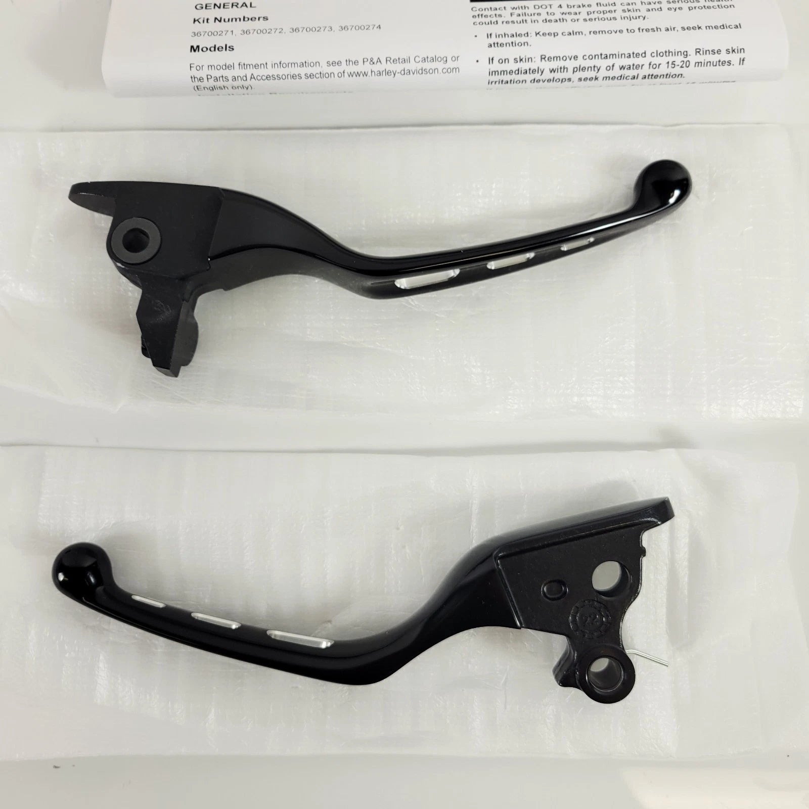 Black Edge Cut Hand Brake & Clutch Lever Kit for Harley Touring (2021–2025) 36700273