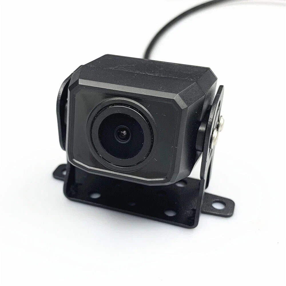 140�� View Angle Waterproof AHD Reverse Backup Camera for Truck Bus Van RV (12V-24V)