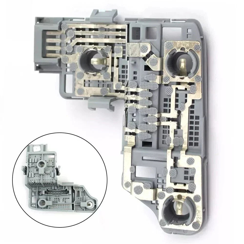 Rear Right Tail Light Bulb Holder for Benz W204 (2012-2014)