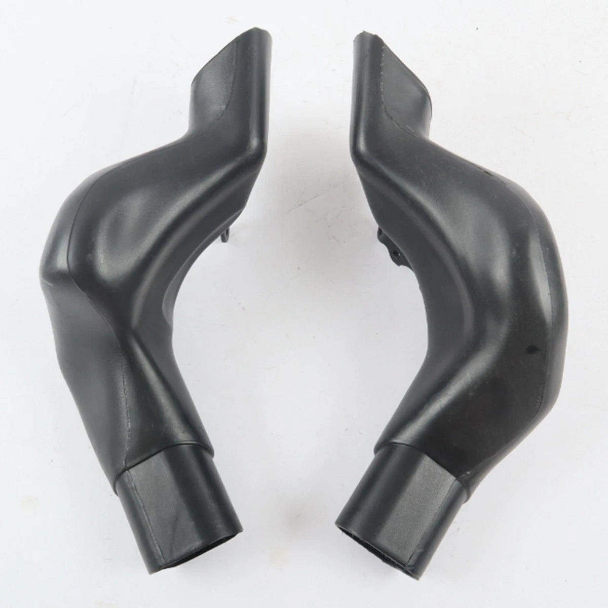 Ram Air Intake Tube for Suzuki Hayabusa GSX1300R (1999–2007)