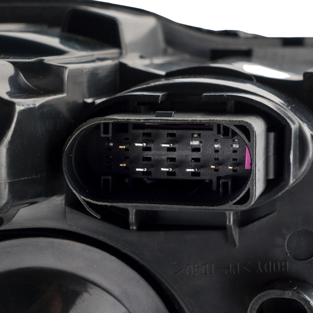 Halogen Headlight for Ford Focus (2015–2018) Chrome Left Driver Side
