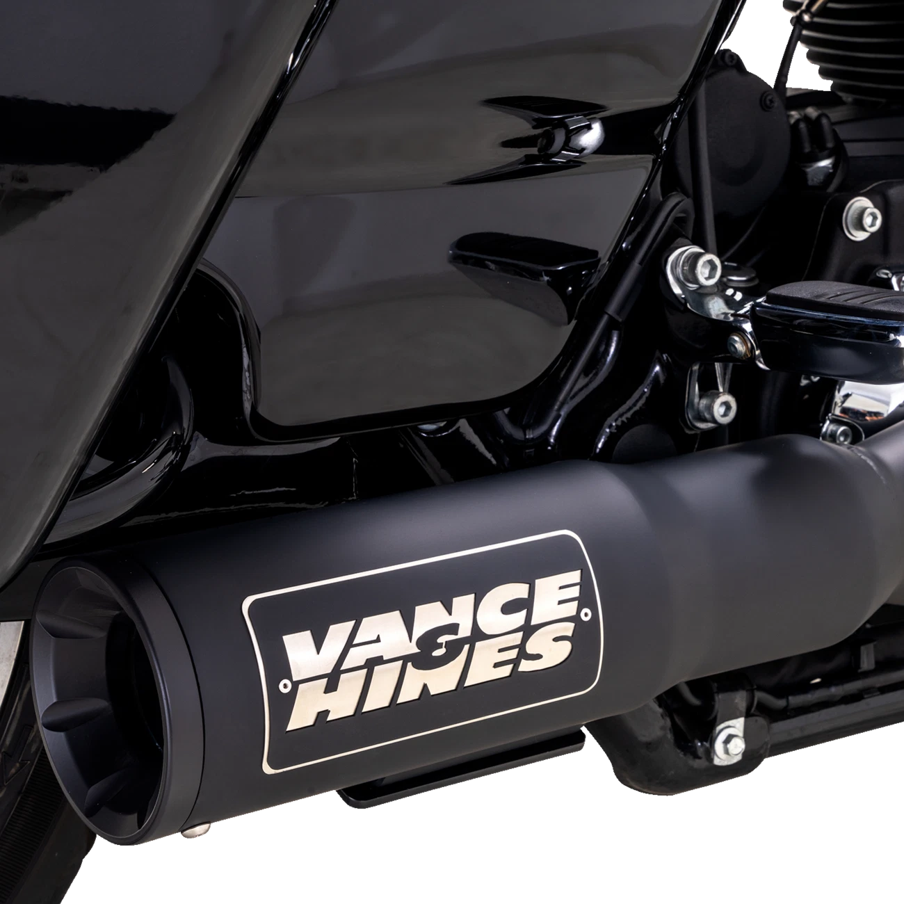 2-into-1 PCX Black Exhaust for Harley Touring (2017–2022)