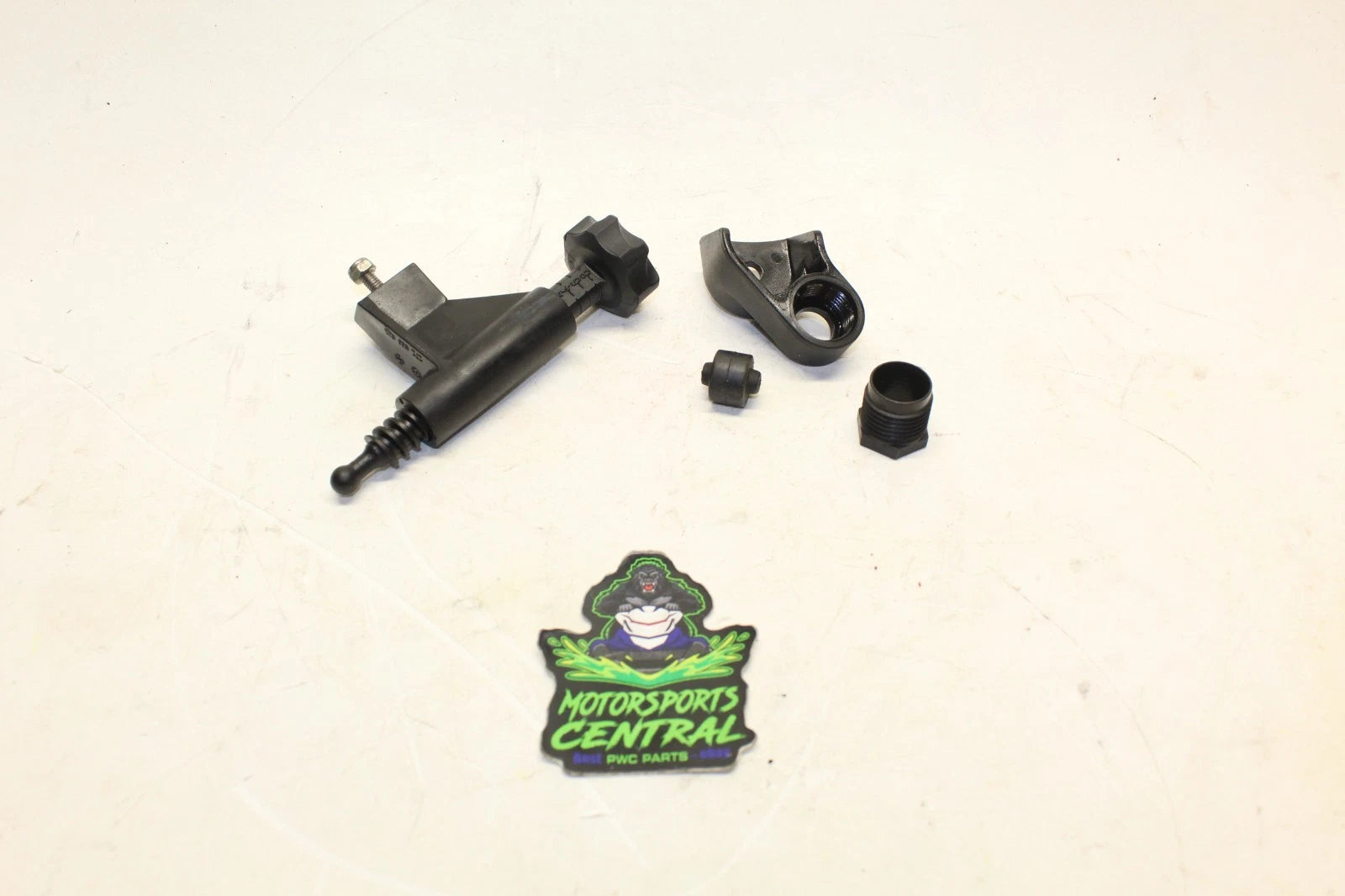 Jet Pump Manual Trim Pivot Screw for Seadoo HX X4 XP SPX 3D (1995–1997)