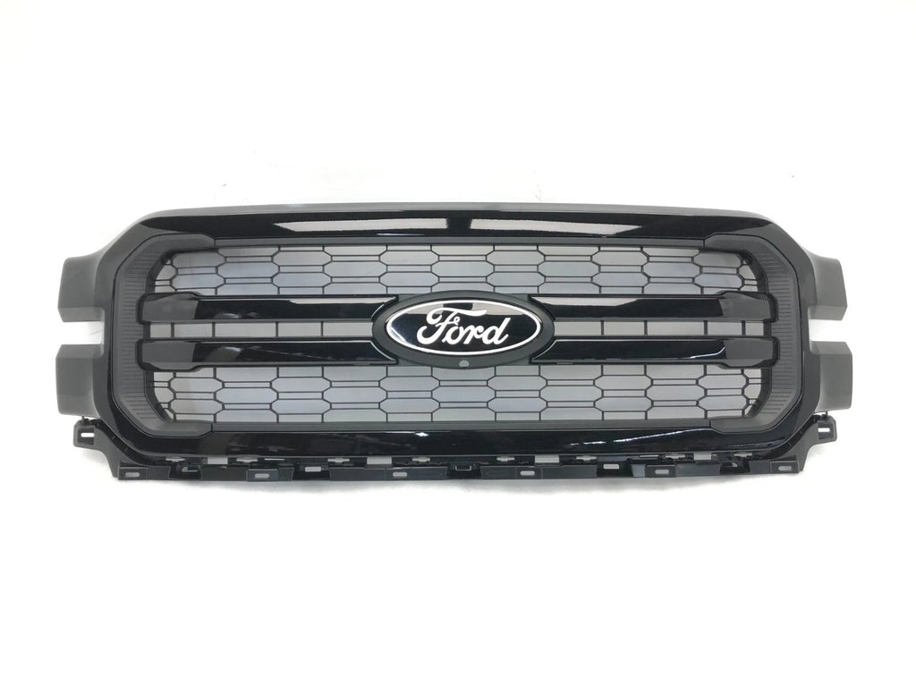 Upper Grille for Ford F-150 Lariat (2024–2026) Pearl Black RL34-8200-GAW