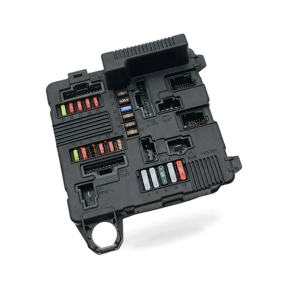 Fuse Box 5118399300 for Renault Clio II Kangoo I Thalia I (1998–2008)
