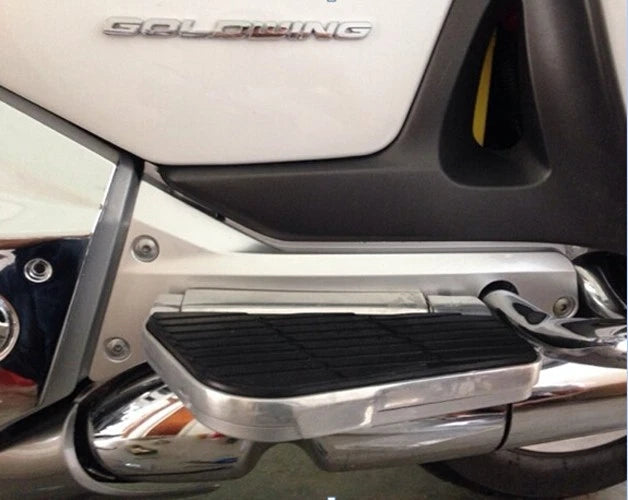 Chrome Fairing Lower Rear Frame Cover Set for Honda Goldwing GL1800 (2001–2010)