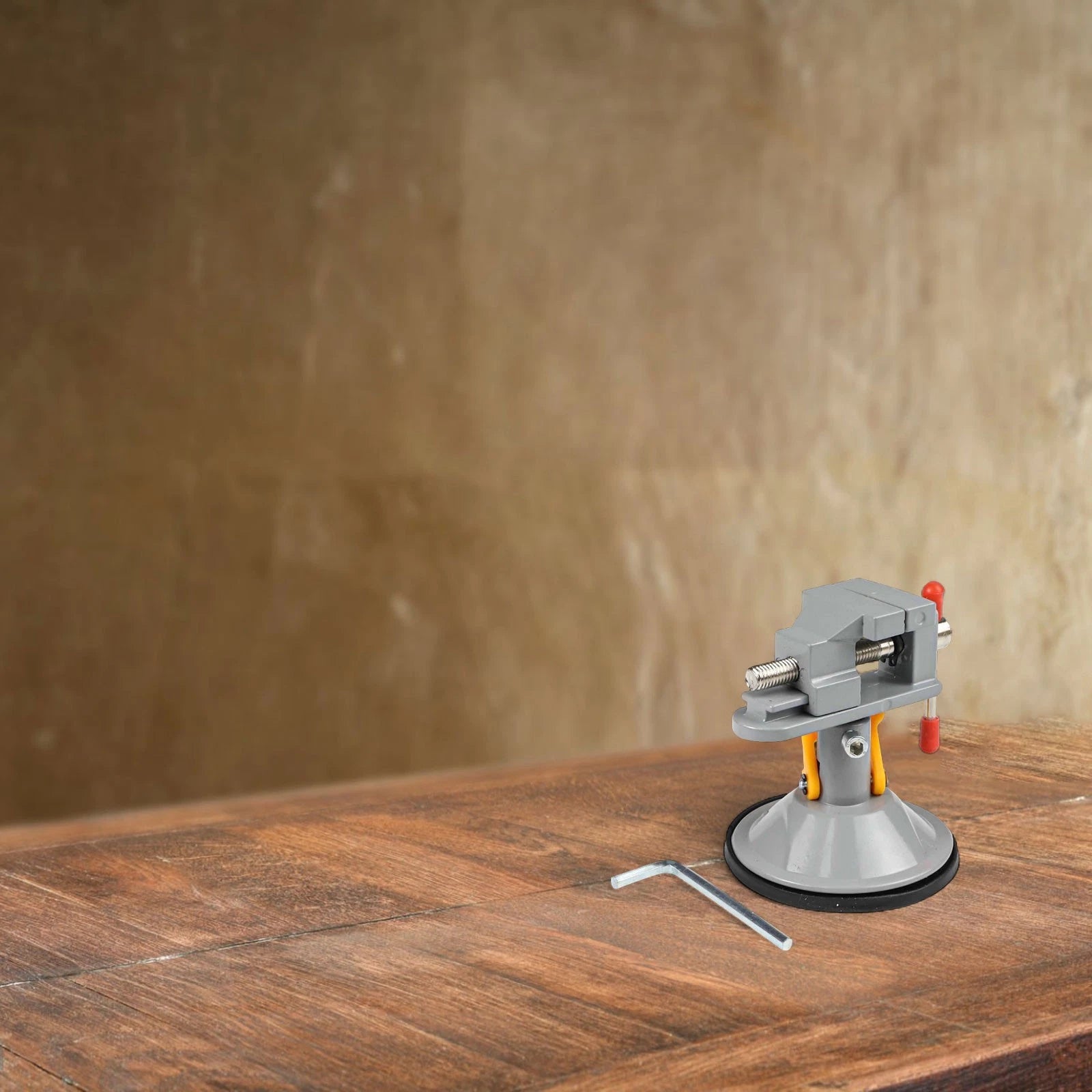 Table Vise with 360 Degree Rotation for Enhanced Functionality