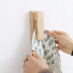 2X Natural Wood Towel Hooks with Wax Finish for Wall Hanging