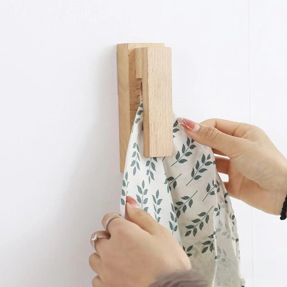 2X Natural Wood Towel Hooks with Wax Finish for Wall Hanging