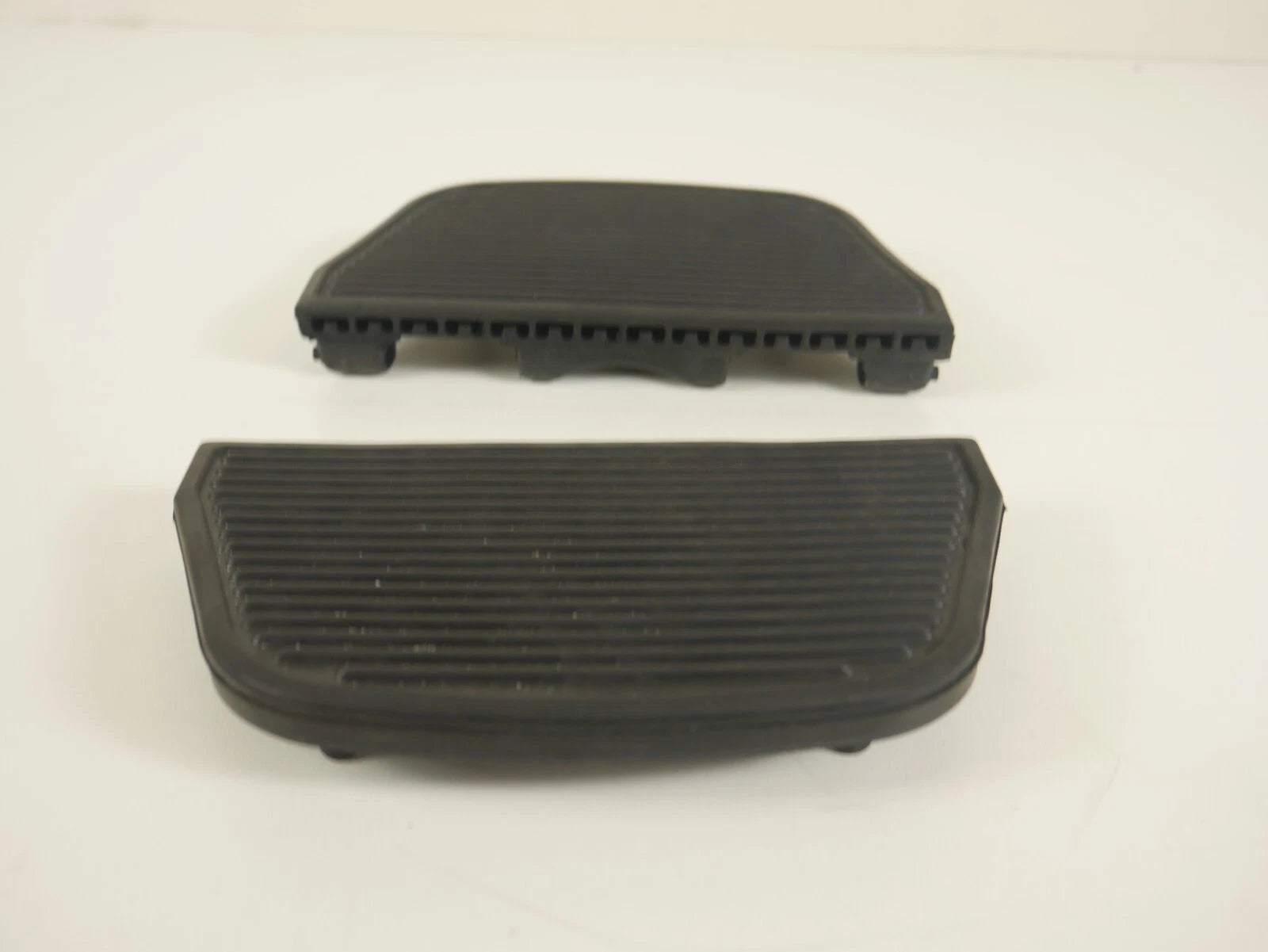 Passenger Footboard Foot Pads Inserts for Harley Davidson Touring (1997–2022) 50606-06