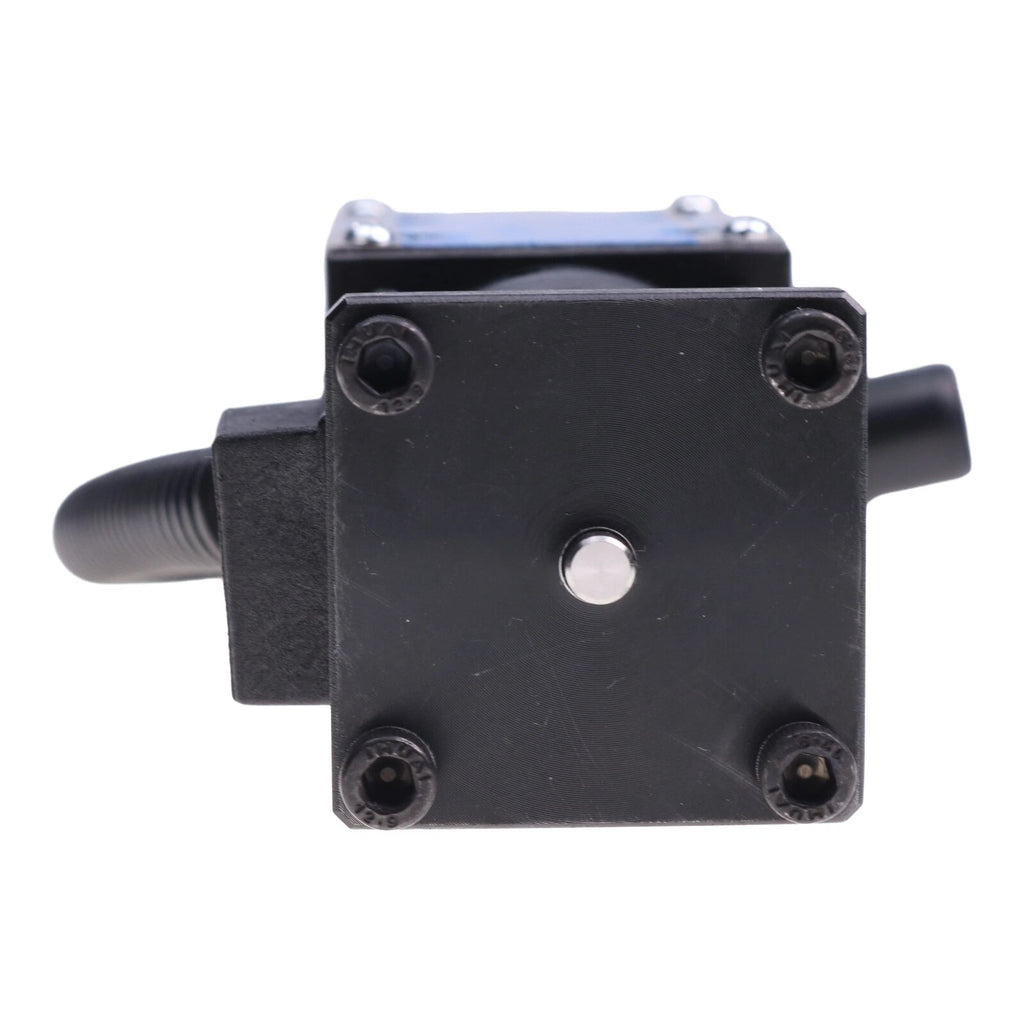 24V Directional Valve Solenoid for TCM Forklift FD50T9 (130C3-82752)