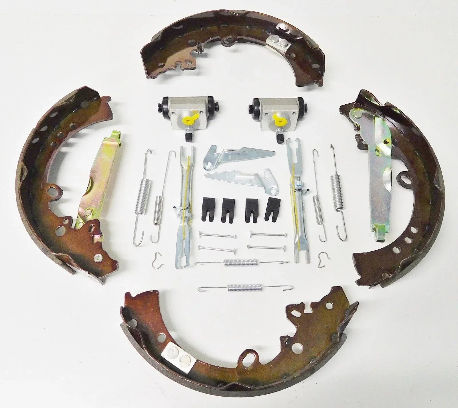 Rear Brake Shoes, Cylinders & Springs for Hilux GGN25R 4WD (2005)