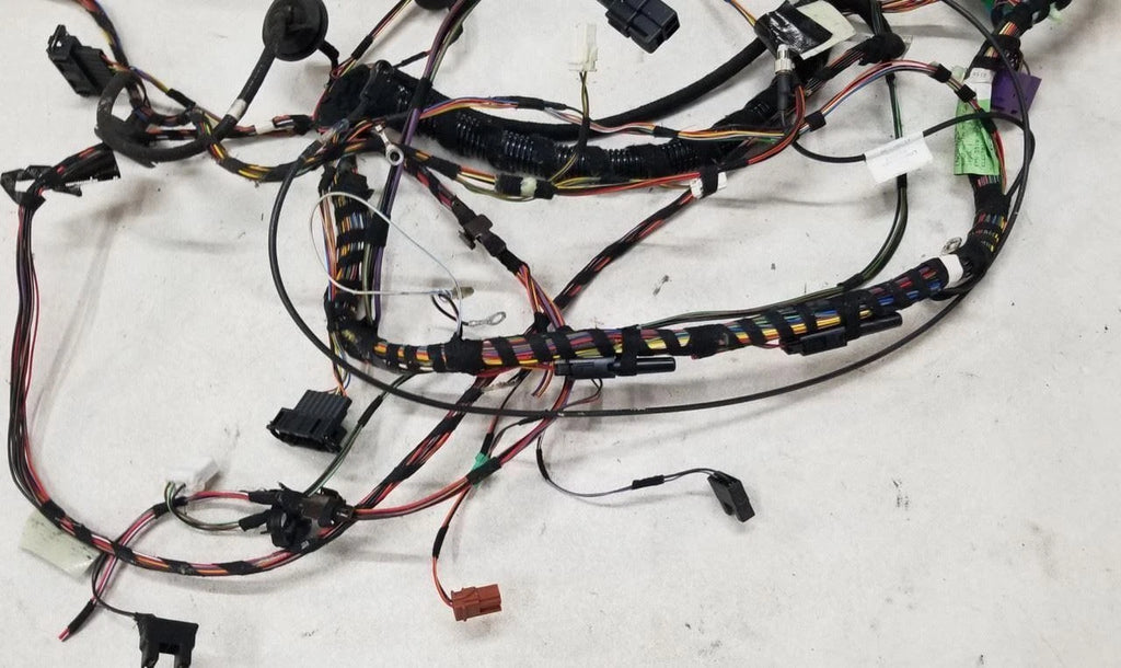 Trunk Wire Harness LNC3070BC for Jaguar XJ8/XJ8L (1998)