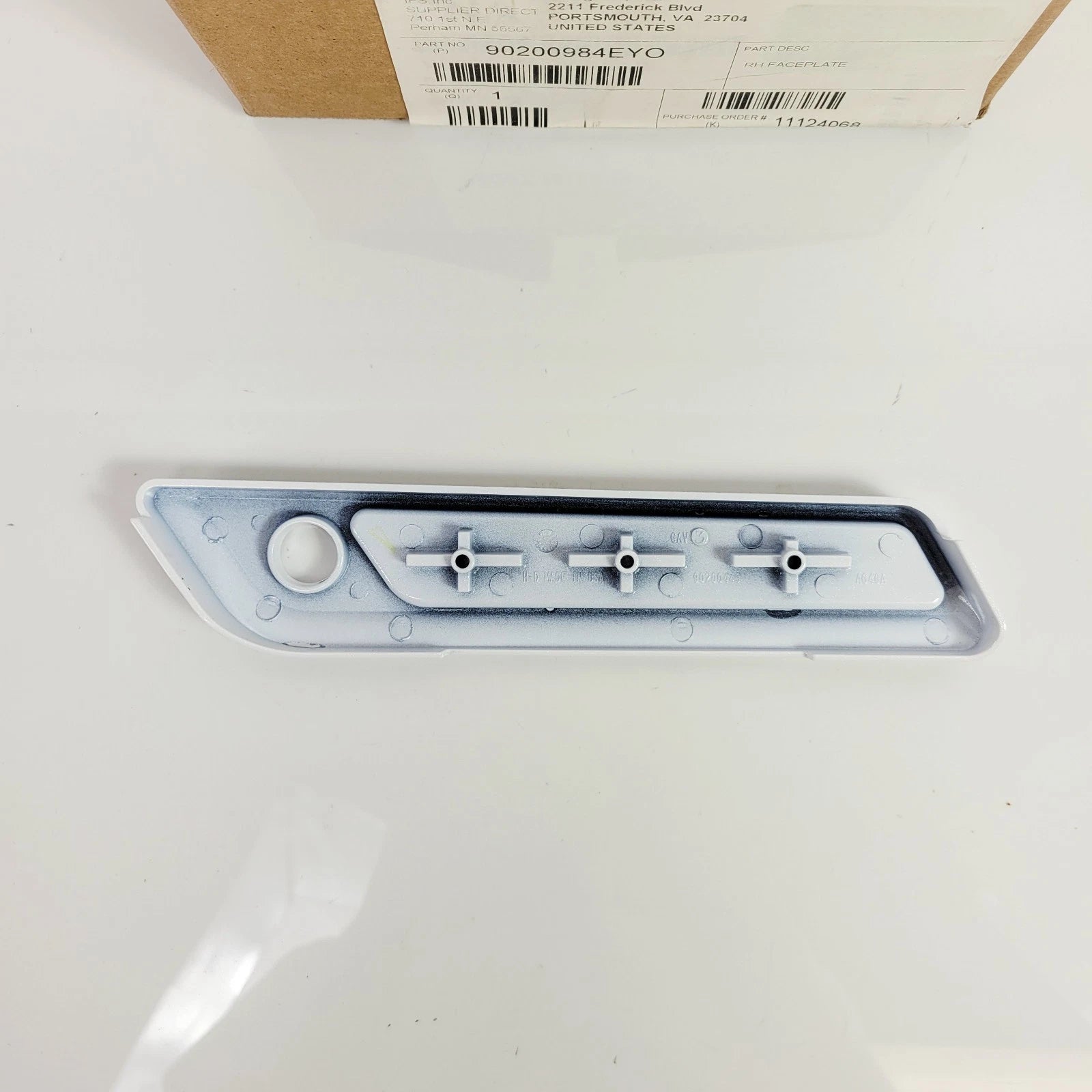 RH saddlebag latch for Harley Road King Special (2024) 90200984EYO