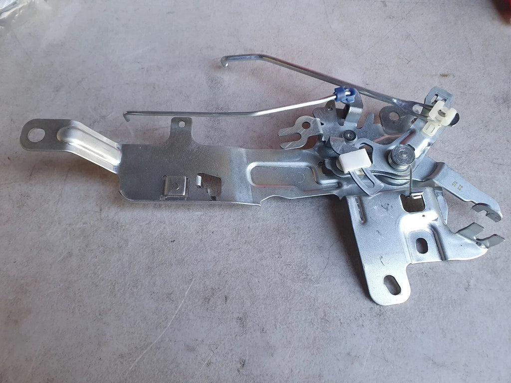 Central Latch Back Door Remote for Toyota HiAce (2005–2019)