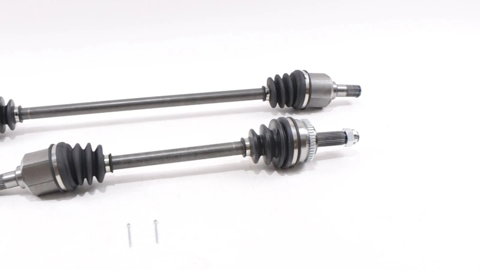 Set of 2 CV Axle Assemblies for Hyundai Elantra (2007–2010)