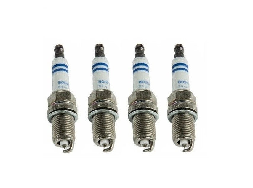 Set of 4 Spark Plugs for Chevy Toyota Volvo Dodge (Bosch 6730 Platinum)