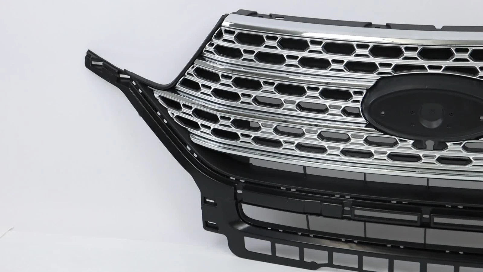 Chrome Grille Panel for Ford Explorer Limited/Platinum (2020–2021)