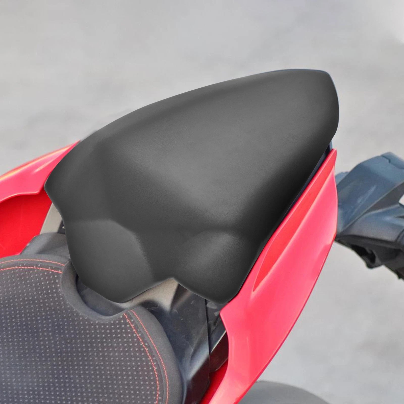 Black Rear Passenger Seat for Ducati Panigale 1100 V4 V4S (2018–2024)