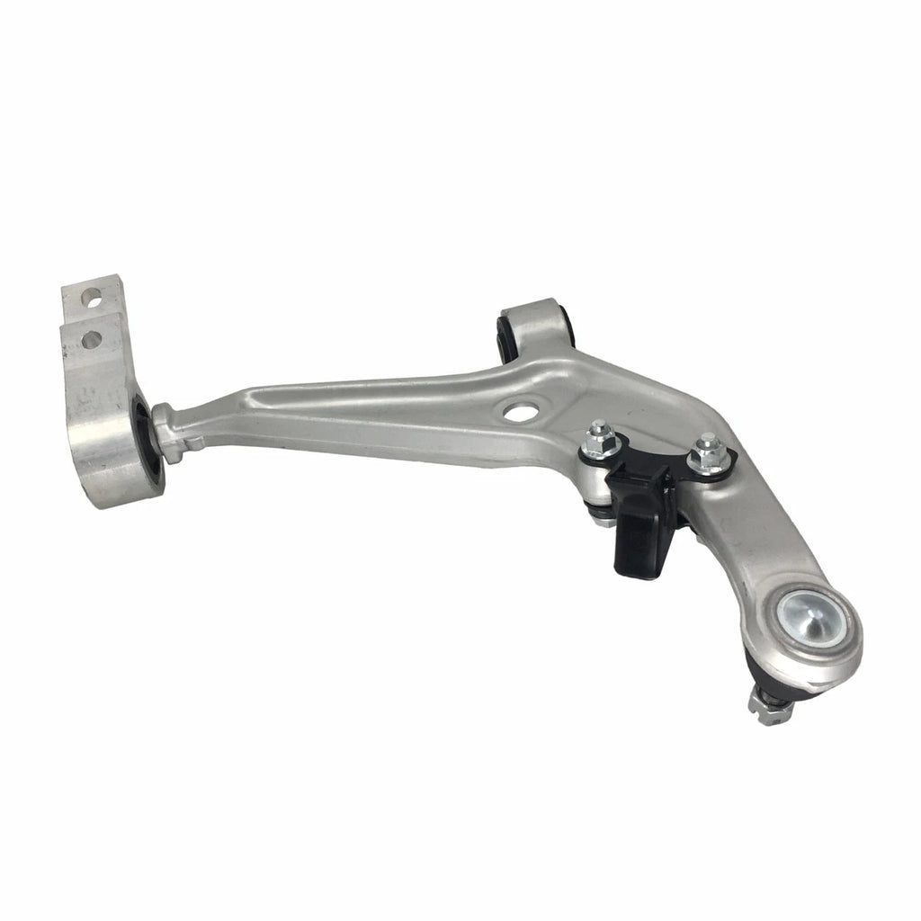 Pair Front Lower Control Arms with Ball Joints for Nissan X-Trail (2005–2006)