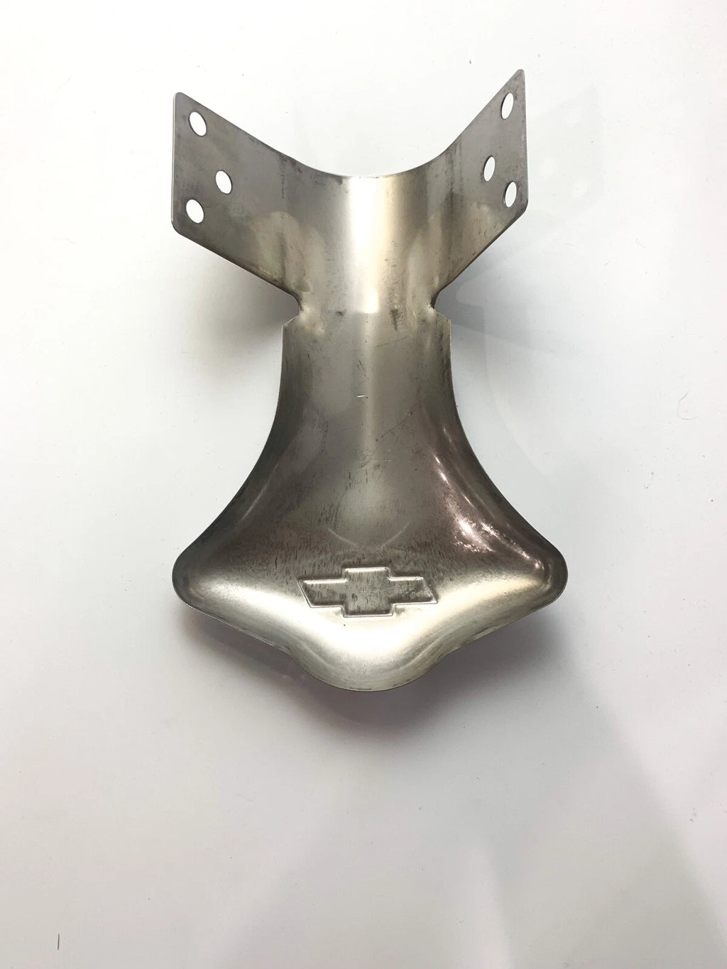 Custom Muffler Exhaust Tip Deflectors for Chevy Bowtie (Universal) (—)