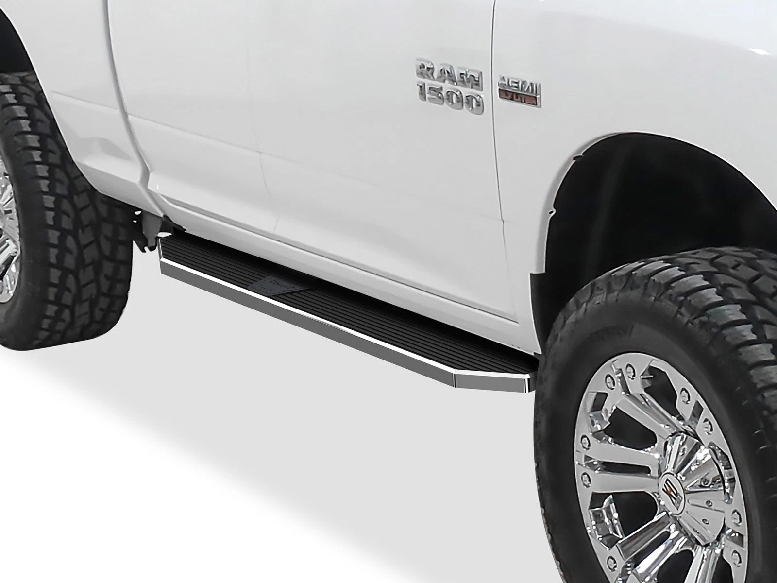 6" Polished Side Step Bars for Dodge Ram 1500 Quad Cab (2009–2018)
