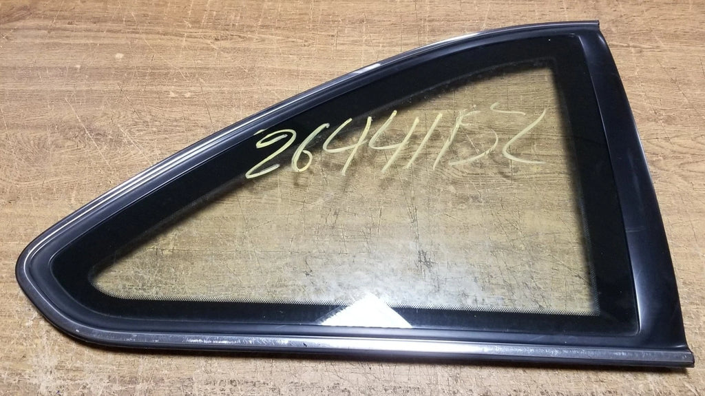 Rear Quarter Glass with Chrome for Ford Thunderbird (1989–1997)