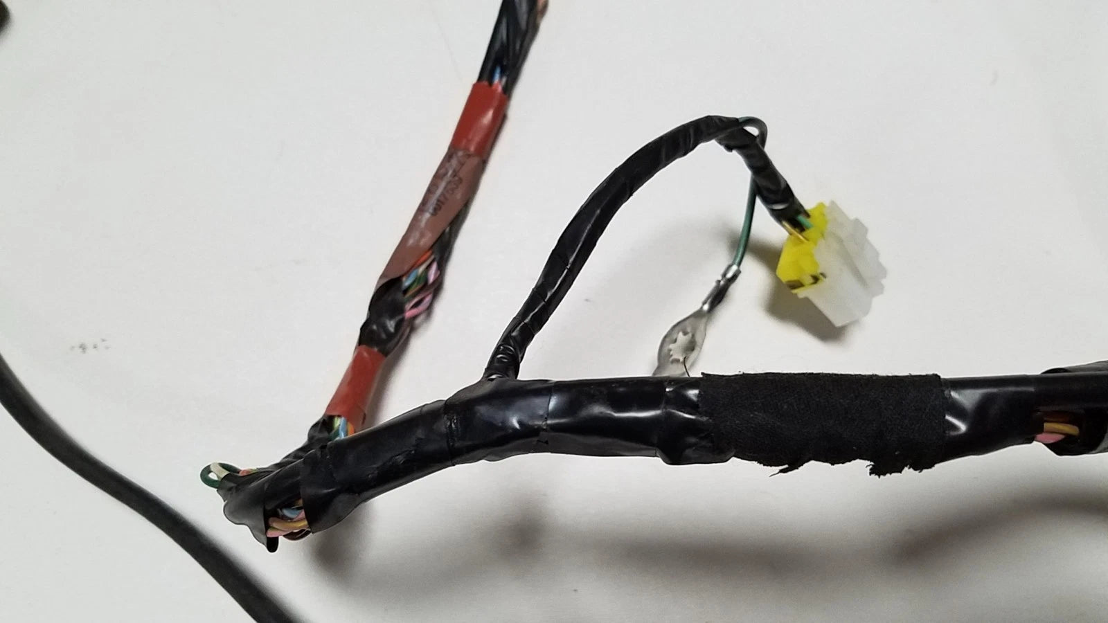 Radio Non-Premium Sound Harness for Thunderbird Cougar (1996) F6SB-18B864-AC