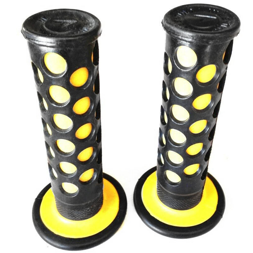 Valentino Engraved Yellow Grips for Yamaha FZR YZF600 (1990–1999)