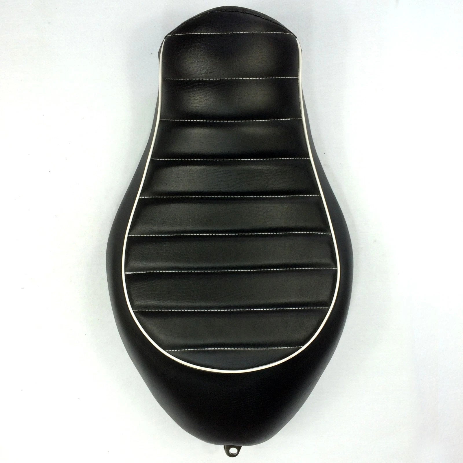 Solo Driver Cross Stripe Leather Seat for Harley XL883N XL883L XL883X (2005–2013)