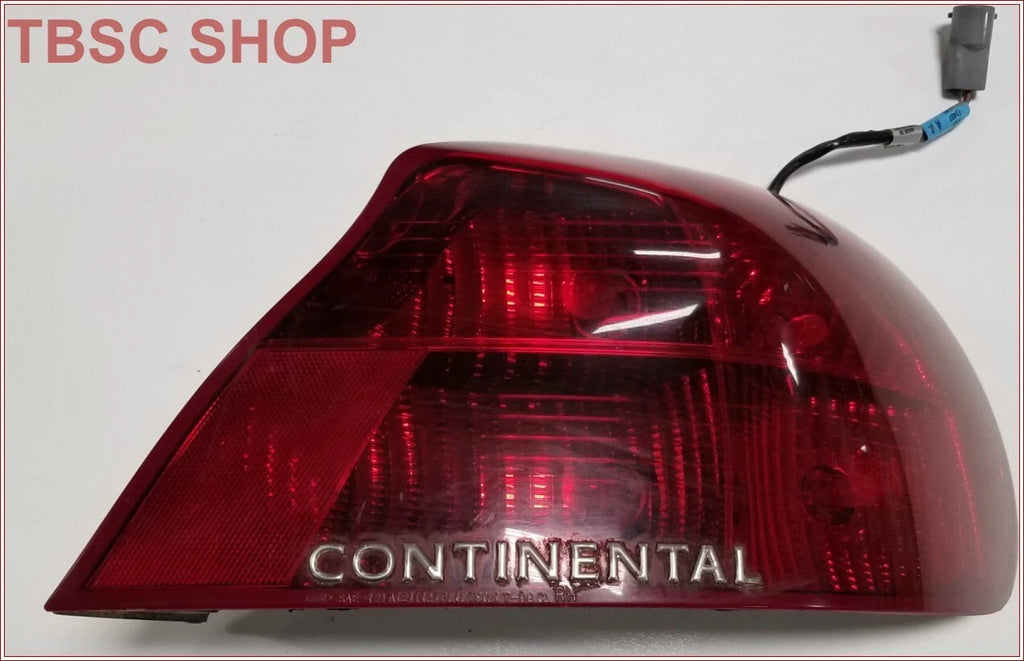 RH Passenger Brake Tail Light for Lincoln Continental (1999–2002)