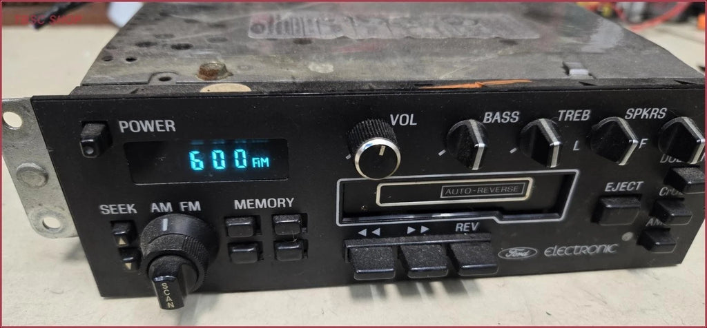 AM/FM Cassette Radio Receiver for 1987 Grand Marquis Crown Vic (1987) E7AF18B86