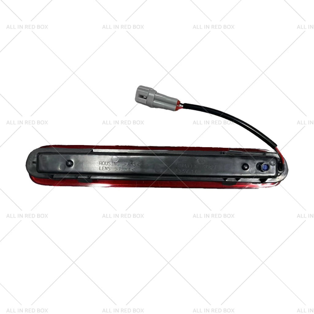LED Stop Tailgate Brake Light for Toyota Hilux MK6 SR5 (2005–2015) 81570-0K080