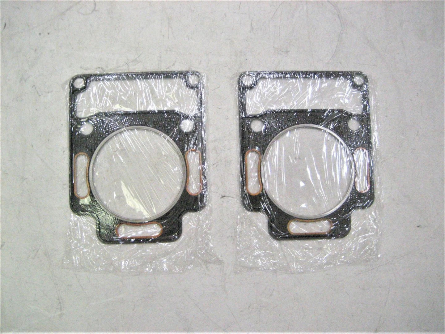 Gasket Decarbonizing Set for Sierra (Replaces Volvo Penta 875502-7, 876374)