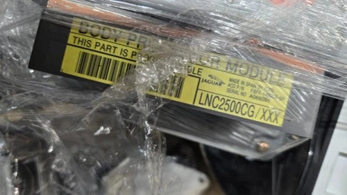Body Control Module LNC2500CG for Jaguar XJ8 Vanden Plas (1998–2003)