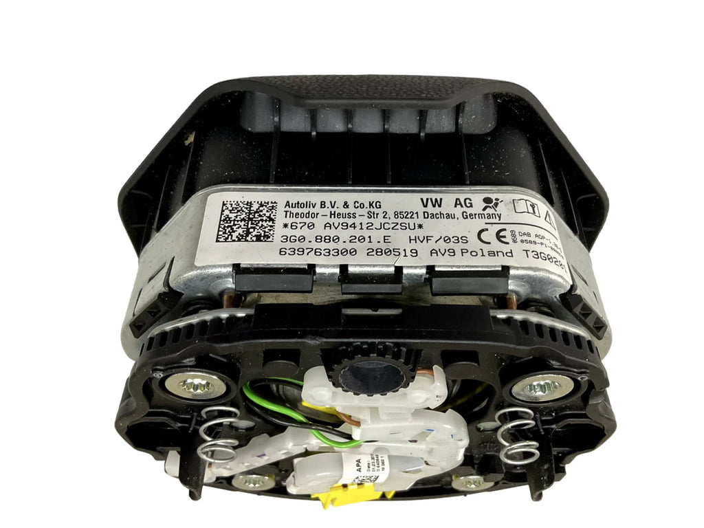 Driver Wheel Airbag for VW Passat (2020–2022) BLACK 3G0.880.201.E